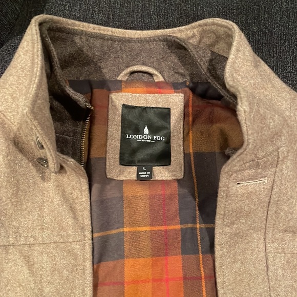 London Fog Beige Peacoat - Mens L *Never Worn*, Beige / Light Brown Color - Picture 2 of 4